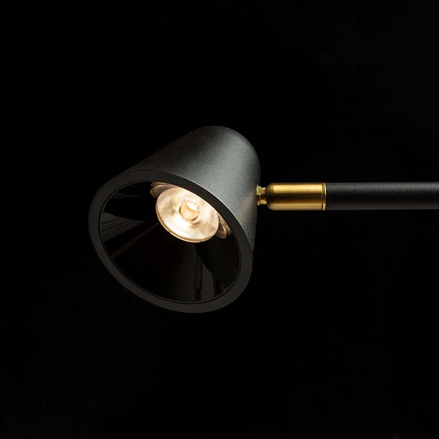 Rendl Light Studio Stig Lampadar LED Negru Dimabil