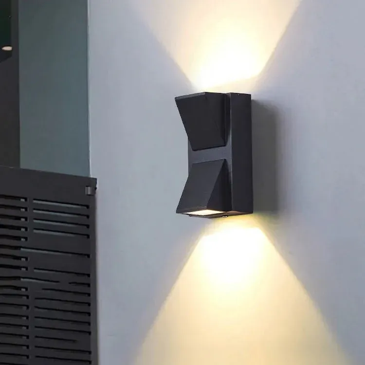 Alessandro Design Scarlet aplică exterior neagră 6W IP65