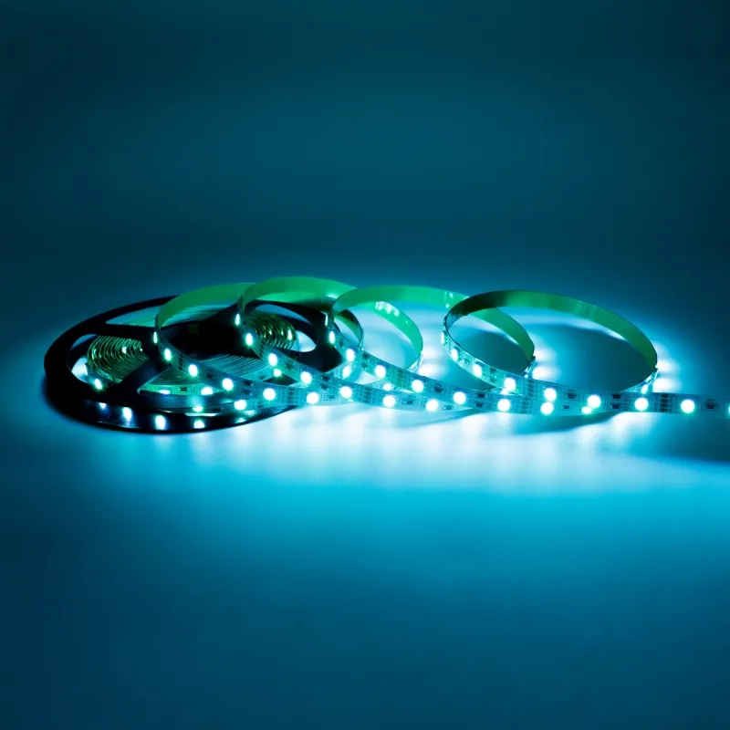 Furnika 5050 bandă LED RGB 300 SMD multicolor