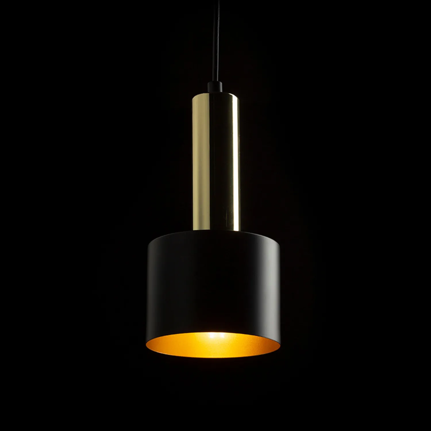 Rendl Light Studio Giulia 12 lampa suspendata negru metal