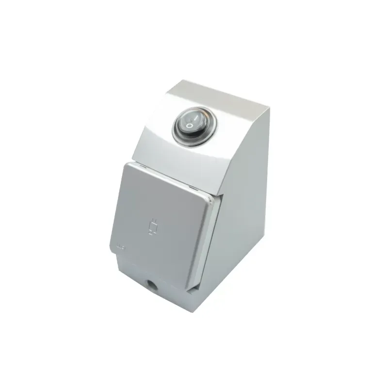 Furnika Euro Box priza incastrata IP44 cu capac