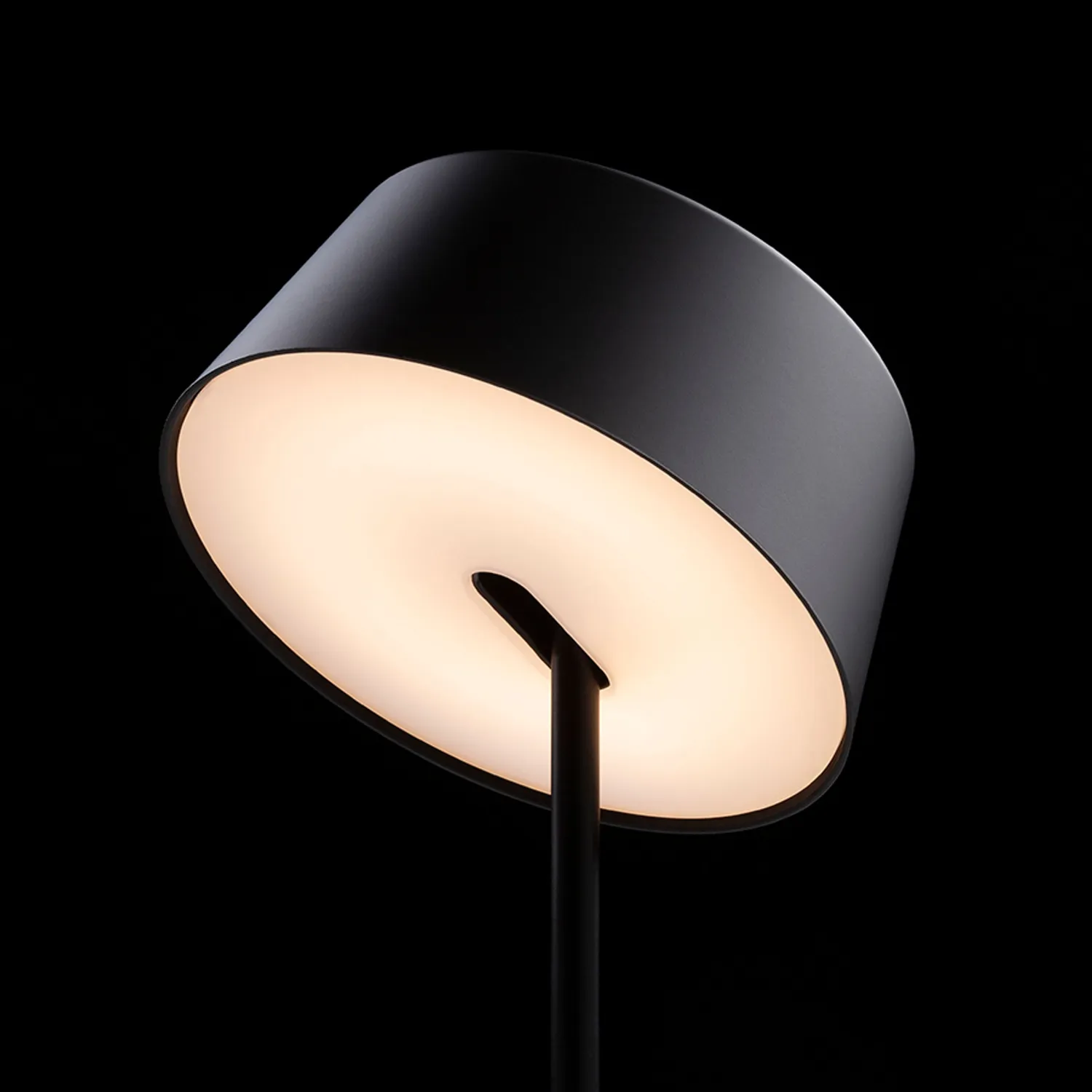 Rendl Light Studio Praha lampa birou negru LED dimabila
