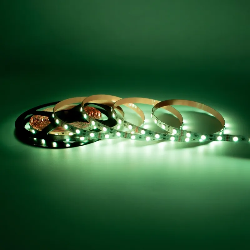 Furnika 5050 bandă LED RGB 300 SMD multicolor