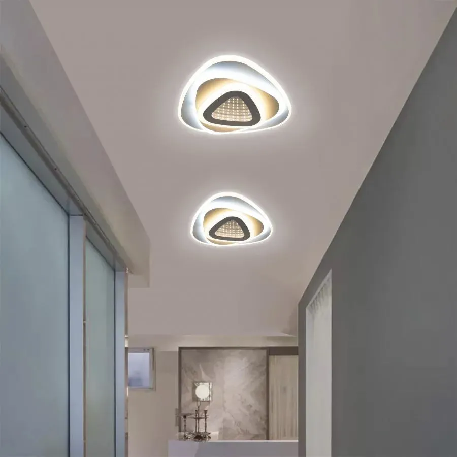 Alessandro Design Nexa Triangle lustra LED 39W alba 3D reglabila